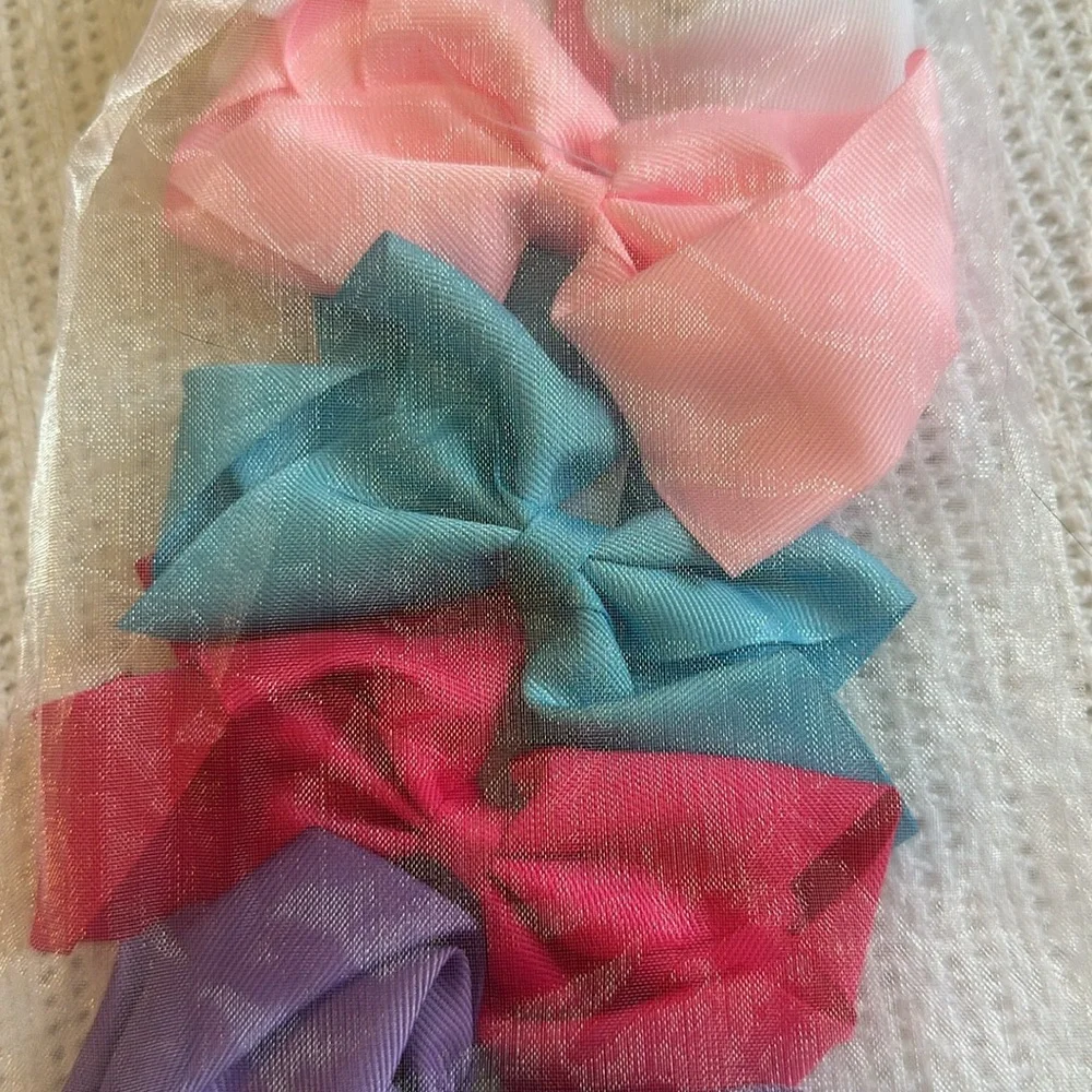 Girls hair bows pack of 5 alligator‎ clip on holder